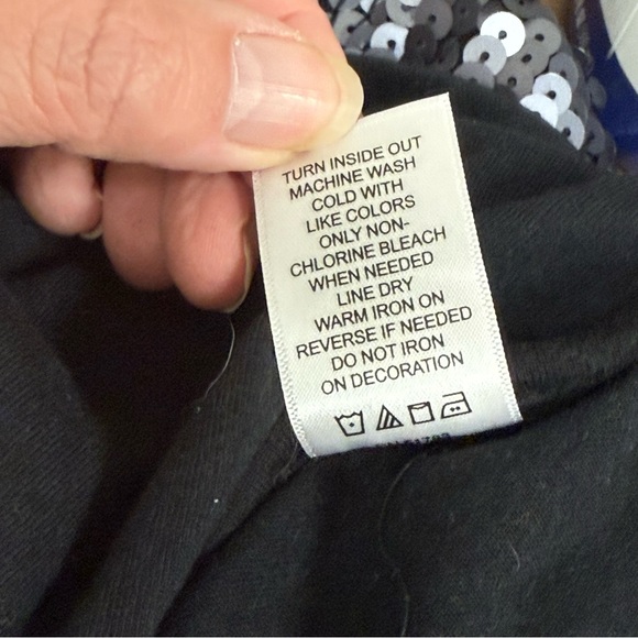 Maurices Black Silver Sequin Tank Top 1X Party Sparkle Sleeveless Blouse - Picture 7 of 8